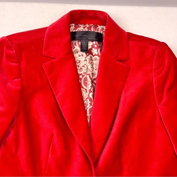 Apostrophe Luxury Is A State of Mind
Red Notch Lapel Lined Blazer Women’s 6 - Picture 5 of 12